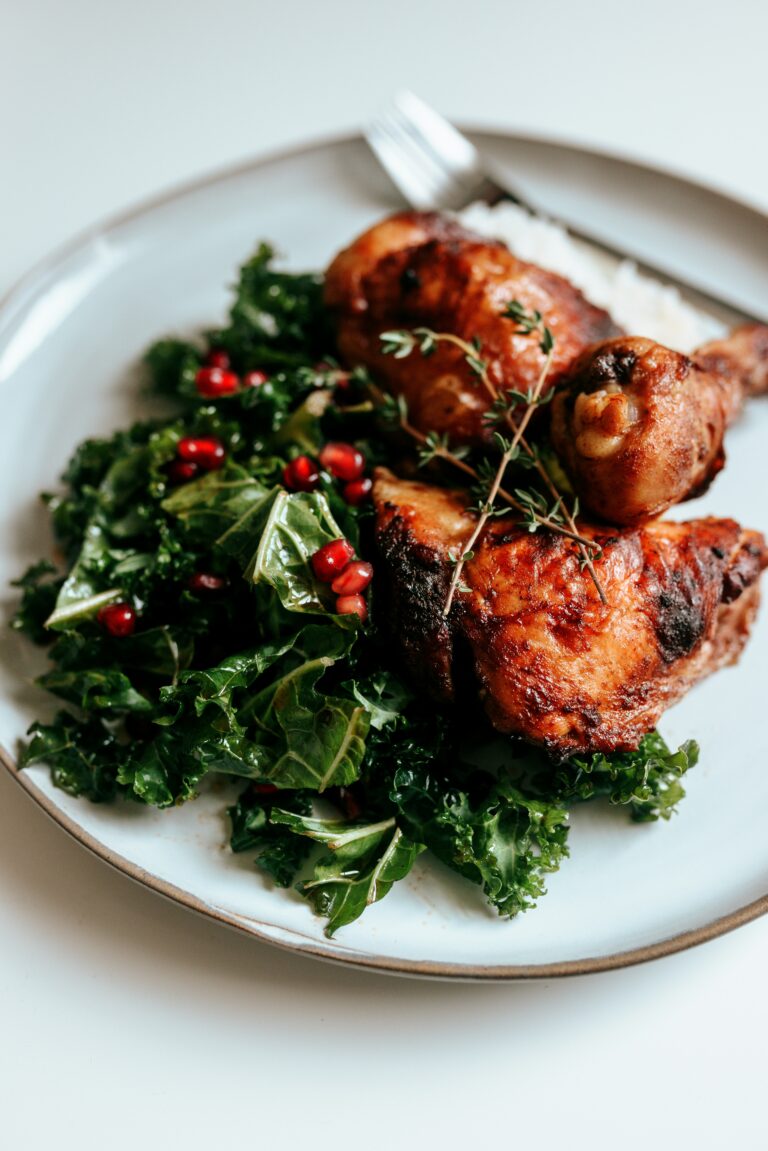 how long can cooked chicken sit out safely